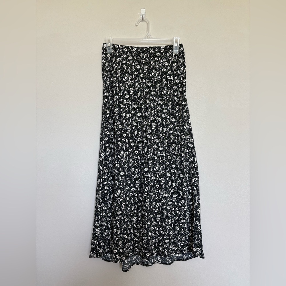 Called to Surf Floral Black and White Women's  A line Skirt